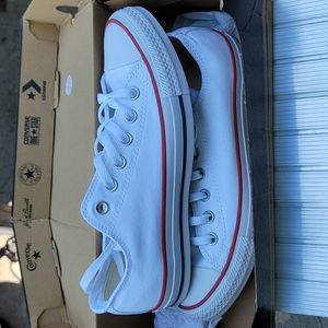NIB white Converse unisex Women's 8.5 Men's 6.5